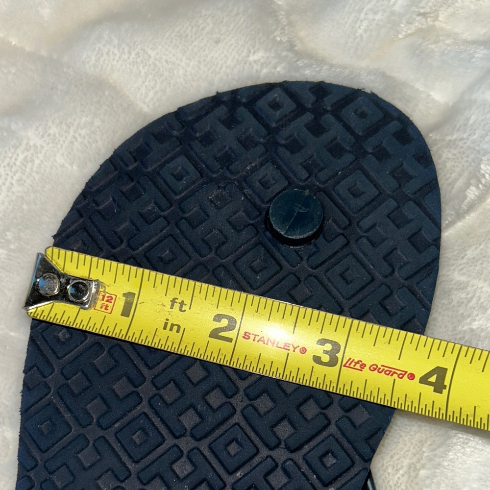 Tory Burch Navy and Sage Geometric Flip Flops Sz 7.5 - Picture 10 of 11